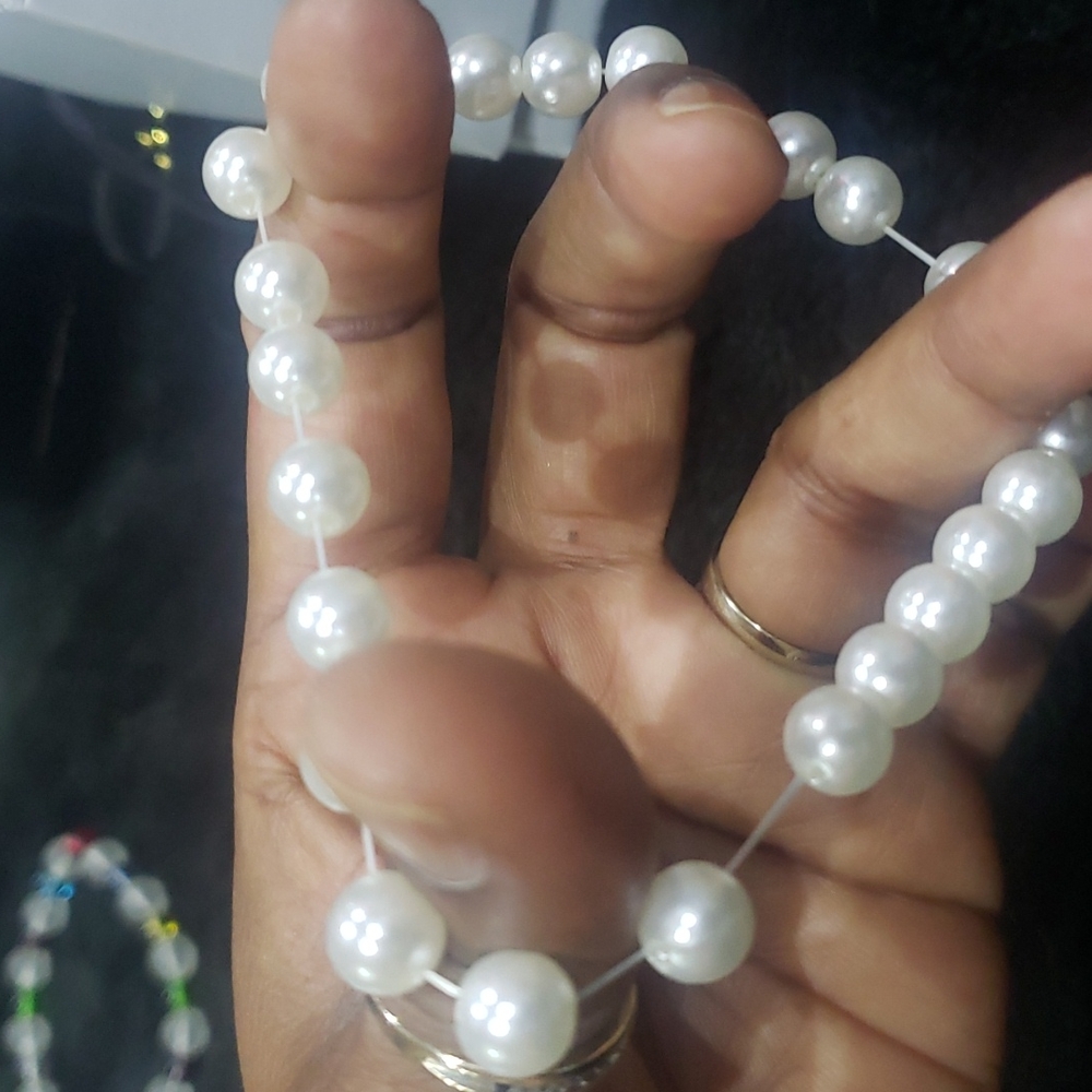 Pearl Bracelet - Picture 4 of 5